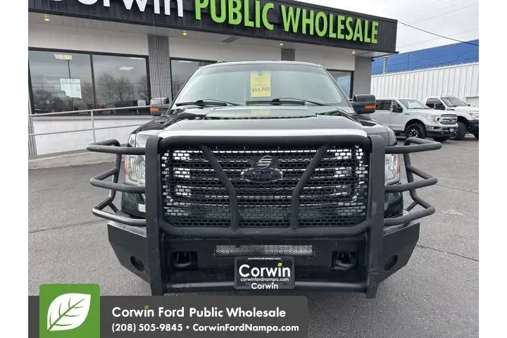 $14400 : Ford F-150 2013 4x4 XL 4dr S image 2