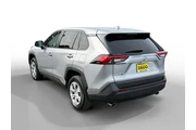 $26853 : Toyota RAV4 2024 AWD LE 4dr thumbnail