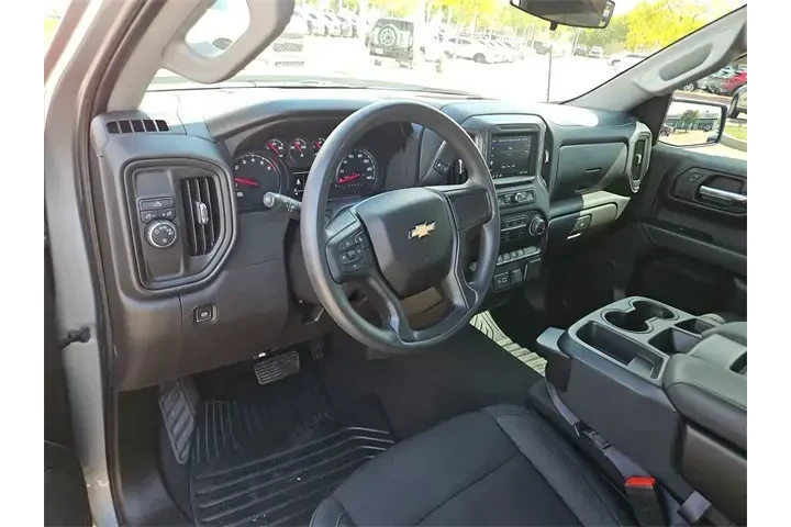 $31987 : Chevrolet Silverado 1500 202 image 10