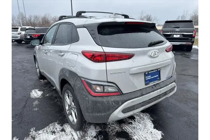$18431 : Hyundai KONA 2023 AWD SEL 4d image 7