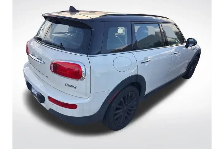 $10300 : MINI Clubman 2017 Cooper 4dr image 5