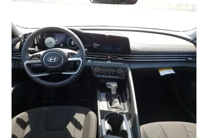 $20559 : Hyundai ELANTRA 2025 SEL Con image 7