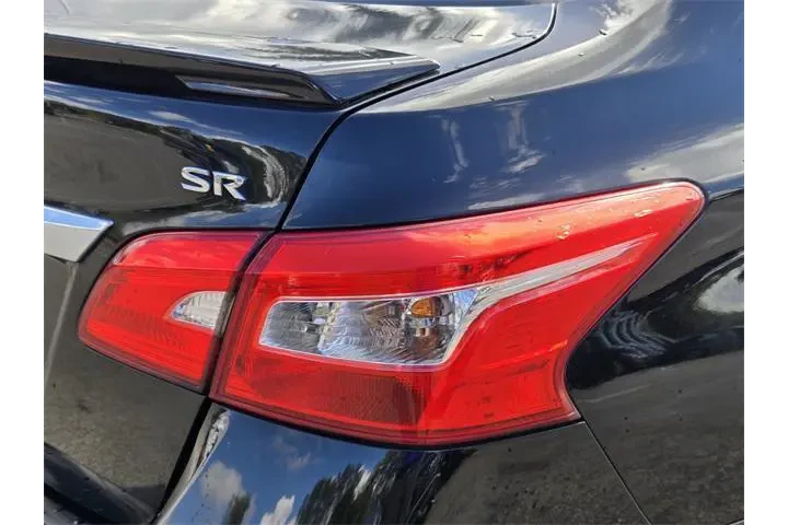 $10500 : Nissan Sentra 2016 SR 4dr Se image 9