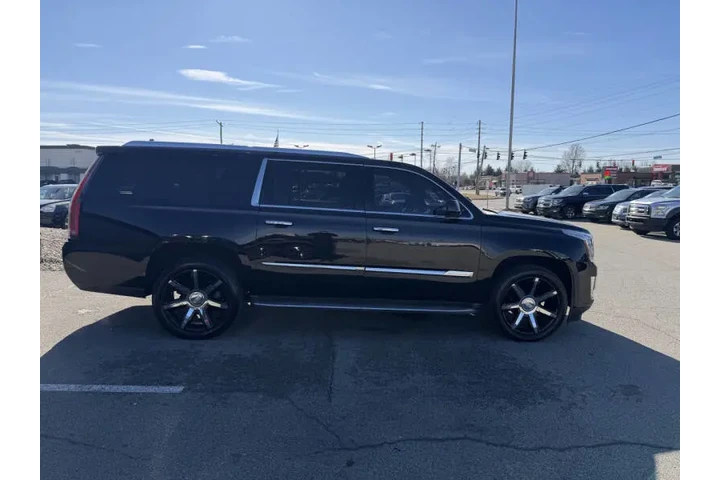 $12999 : 2015 Escalade ESV Luxury image 10
