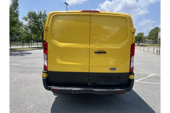 $16500 : 2019 Transit 250 image 7