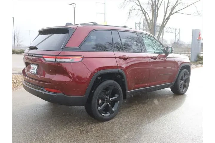 $31377 : Jeep Grand Cherokee 2023 4x4 image 8