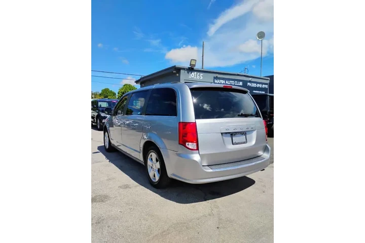 $9500 : 2019 Grand Caravan SXT image 6