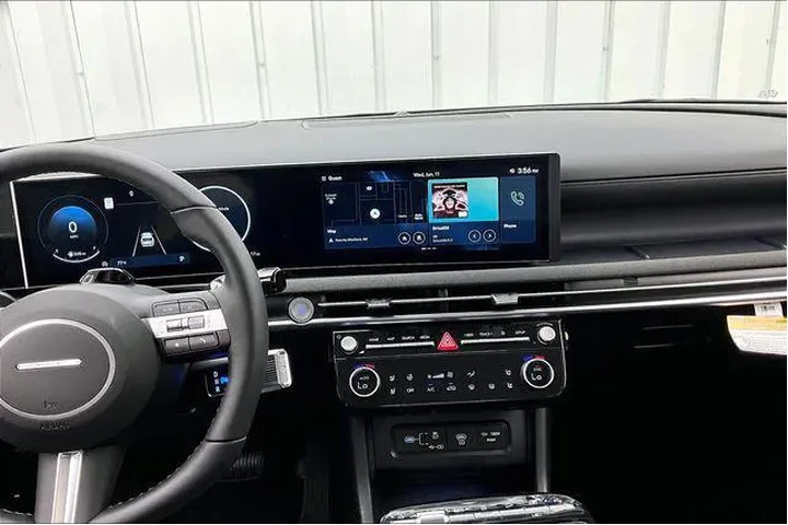 $33490 : Hyundai TUCSON 2025 AWD Limi image 7