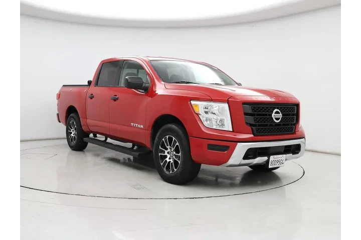 $27998 : Nissan Titan 2022 4x4 S 4dr image 1