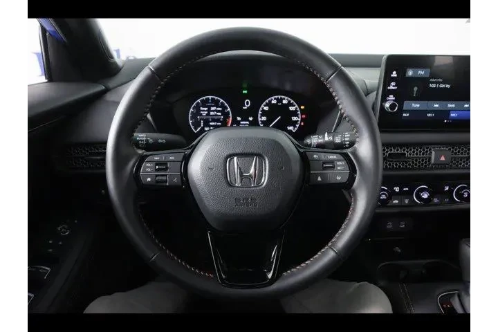 $30375 : Honda HR-V 2026 AWD Sport 4d image 9