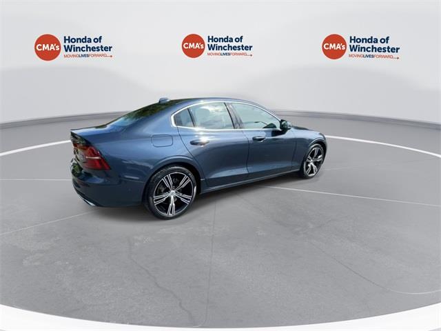 $27566 : PRE-OWNED 2022 VOLVO S60 B5 I image 3