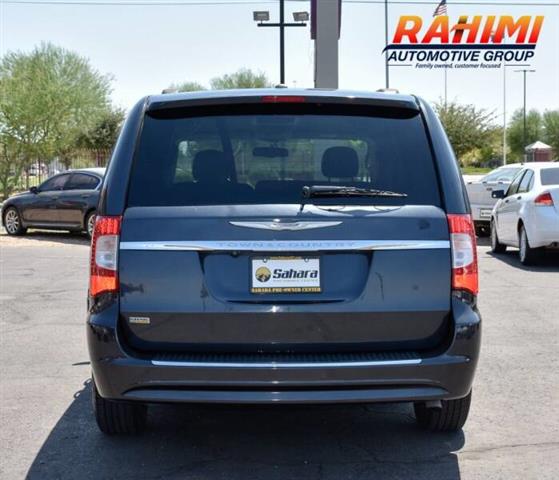 $8997 : 2014  Town and Country Touring image 6