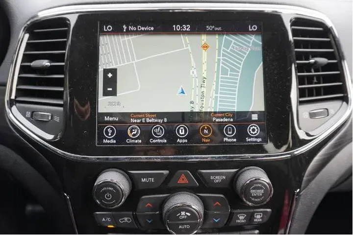 $22888 : Jeep Grand Cherokee 2021 4x4 image 10