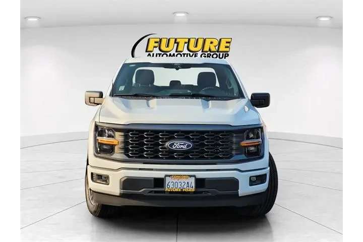 $32688 : Ford F-150 2024 4x2 STX 4dr image 5