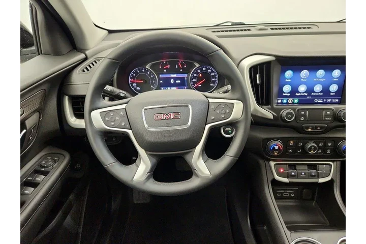$25998 : GMC Terrain 2023 AWD SLT 4dr image 10
