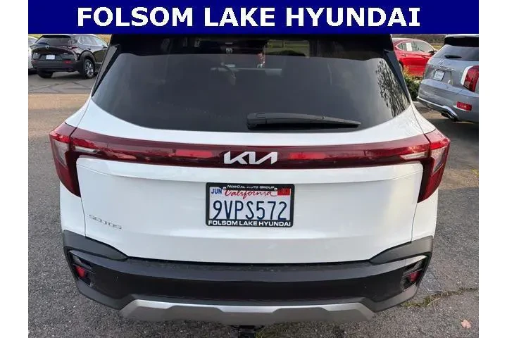 $20991 : Kia Seltos 2024 S 4dr SUV image 6