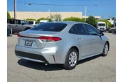 $22990 : Toyota Corolla 2022 LE 4dr S thumbnail