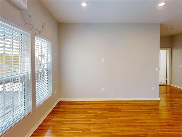 $1700 : 1 BD 1 BA FOR RENT image 5