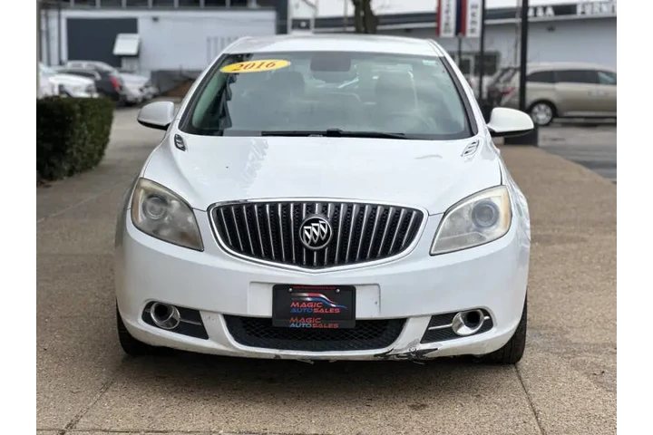 $7999 : 2016 Verano Convenience Group image 5