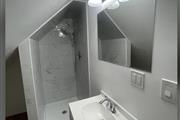 $1300 : Private Studio & Bathroom thumbnail