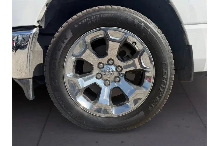 $28286 : Ram 1500 2020 4x4 Big Horn 4 image 9