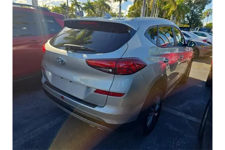 $9990 : Hyundai TUCSON 2020 SEL 4dr image 3