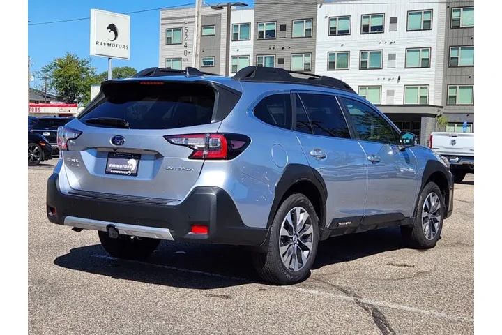 $24495 : 2025 Outback Limited image 10