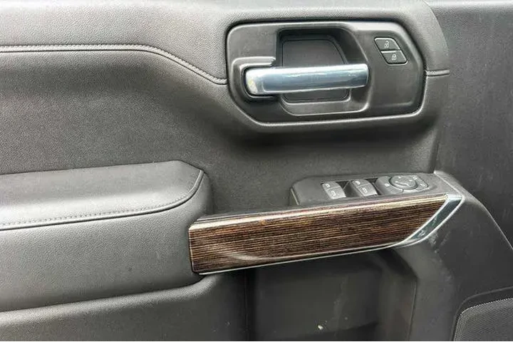 $29995 : GMC Sierra 1500 2020 4x2 SLE image 10