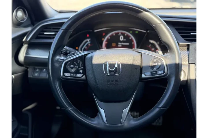 2017 Civic Sport Touring image 10