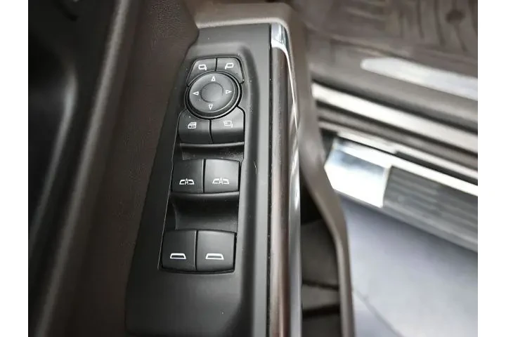 $33791 : GMC Sierra 1500 2020 4x2 SLT image 5