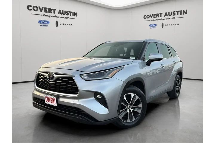 $22991 : Toyota Highlander 2021 XLE 4 image 1