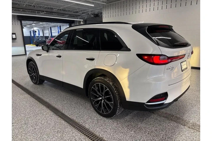 $41498 : 2025 CX-70 PHEV Premium Plus image 7