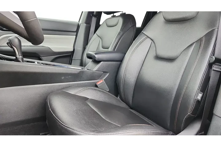 $21795 : Jeep Compass 2024 4x4 Limite image 10