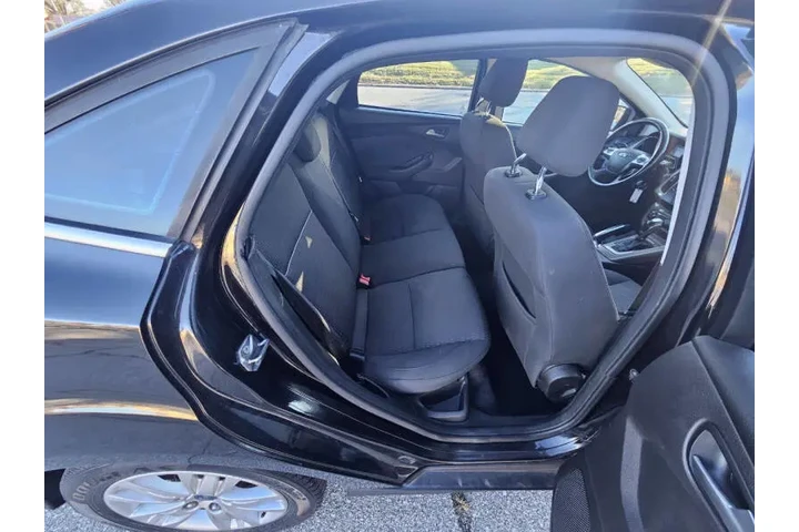 $3995 : 2012 Focus SEL image 9