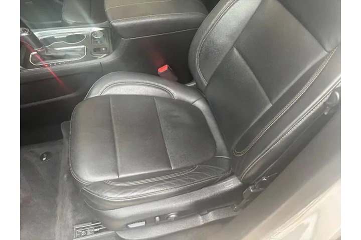 $22500 : 2019 Traverse RS image 6