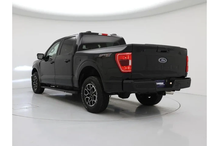 $37998 : Ford F-150 2023 4x4 XLT 4dr image 2