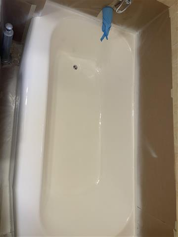 Refinish bath tub image 2