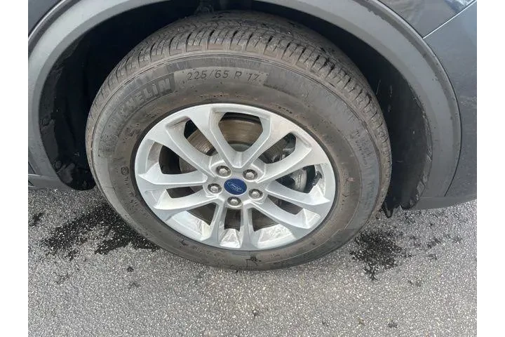 $21707 : Ford Escape 2022 SE 4dr SUV image 5