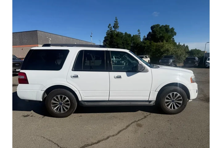 $12500 : Ford Expedition 2017 4x2 XLT image 3