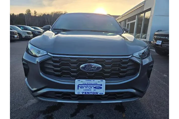 $24995 : Ford Escape 2023 AWD ST-Line image 3