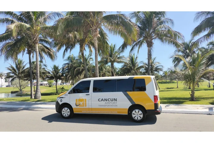 Cancun Airport Transportation image 4