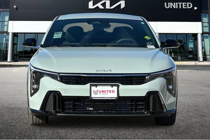 $26385 : New 2025 K4 GT-Line image 8