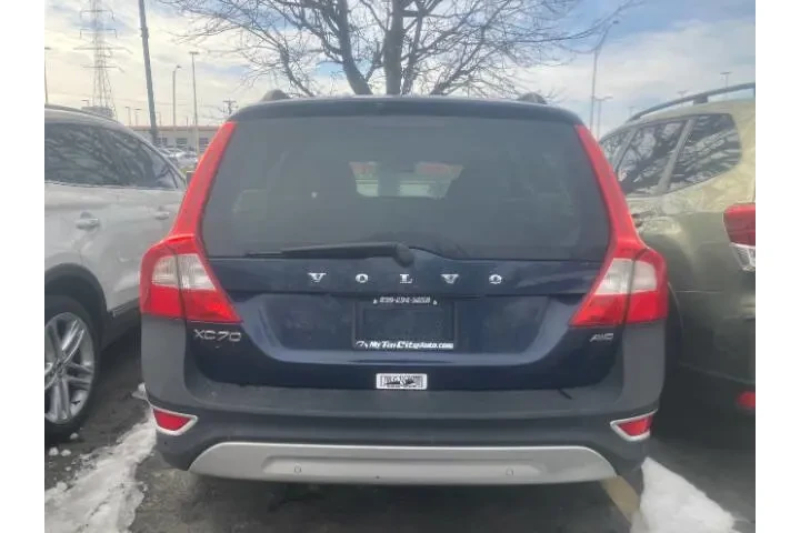 $8990 : 2011 XC70 3.2 image 7