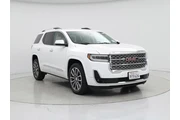 GMC Acadia 2023 4x4 Denali 4 en Fresno