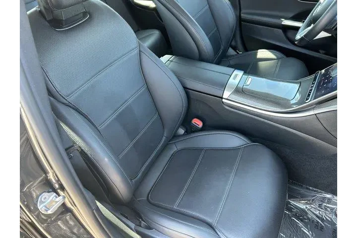 $32063 : Mercedes-Benz C-Class 2022 C image 10