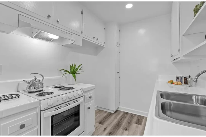 $1100 : Apartamento disponible image 7