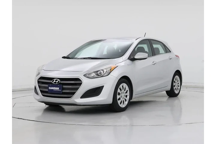 $13998 : Hyundai ELANTRA GT 2016 4dr image 4