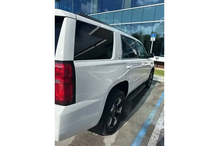 $20990 : Chevrolet Tahoe 2020 4x2 LT image 4