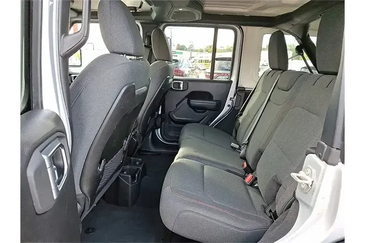 $36888 : Jeep Wrangler 2024 4x4 Rubic image 10