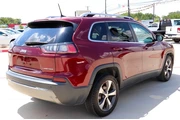 2019 Cherokee thumbnail